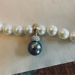 Stunning Tahitian Pearl & Genuine Diamonds Snap-on Enhancer Pendant 18K Gold